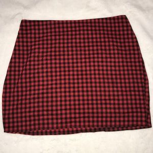 RED AND BLACK SKIRT